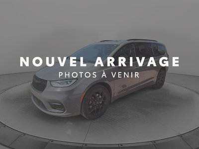 2024 Chrysler Pacifica Touring-L