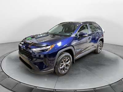 Toyota RAV4 XLE 2024 AWD plus toit!