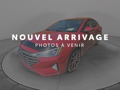 2019 Hyundai Elantra Luxury