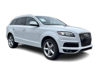 2015  Q7 in North Vancouver, British Columbia