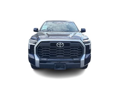 Toyota Tundra 4X4  2023 à North Vancouver, Colombie-Britannique