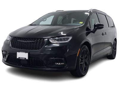 2024 Chrysler Pacifica in Vancouver, British Columbia