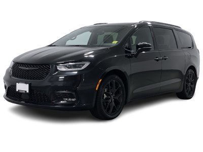 2024 Chrysler Pacifica in Vancouver, British Columbia