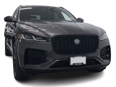 2022  F-PACE in North Vancouver, British Columbia
