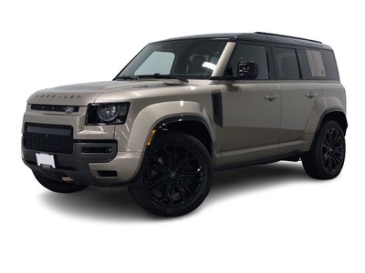 2025  Defender 110 Mild Hybrid in North Vancouver, British Columbia