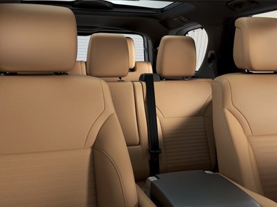 2026 Land Rover Discovery in Vancouver, British Columbia