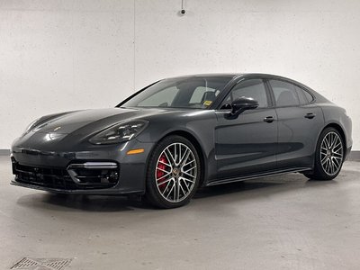 Porsche Panamera  2023 à , Colombie-Britannique