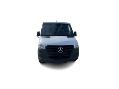 2023  Sprinter 2500 Cargo 144 in Vancouver, British Columbia