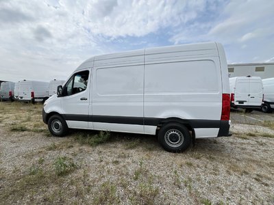 2025 Mercedes-Benz Sprinter 2500 in Langley, British Columbia
