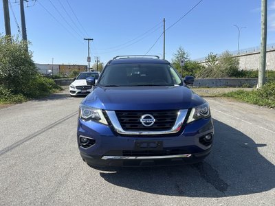 Nissan Pathfinder  2017 à Langley, Colombie-Britannique