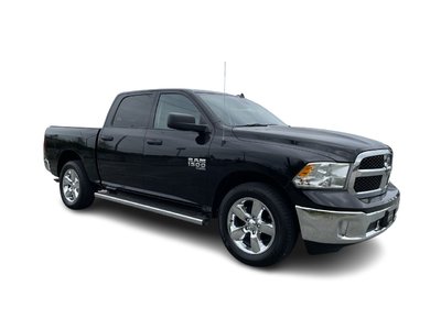 2022  RAM 1500 Classic Crew Cab 4x4 (DS) in North Vancouver, British Columbia