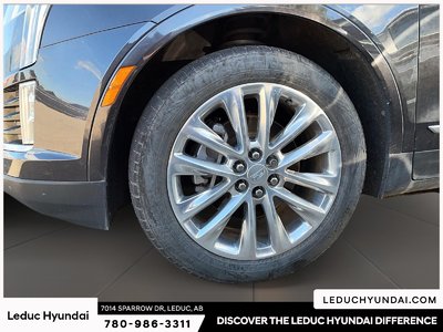 2017 Cadillac XT5 Platinum — photo 4