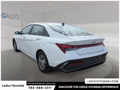 2024 Hyundai Elantra Preferred — photo 4