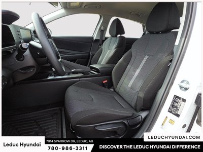 2024 Hyundai Elantra Preferred — photo 8