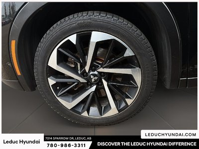 2023 Mitsubishi Outlander LE — photo 5