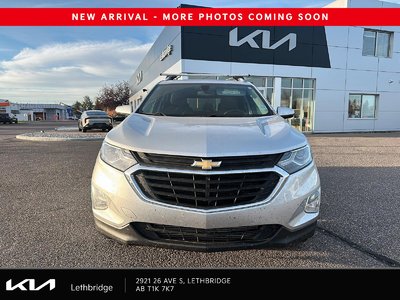 2018 Chevrolet Equinox LT — photo 2