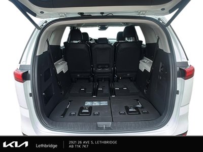 2024 Kia Carnival EX — photo 6