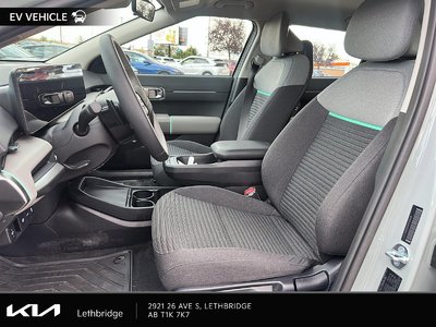 2026 Kia EV4 LIGHT — photo 8