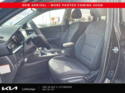 2022 Kia Niro L — photo 8