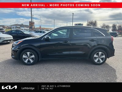 2022 Kia Niro L — photo 3