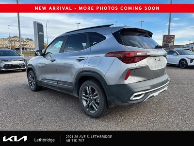 2022 Kia Seltos EX — photo 4