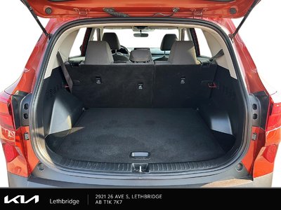 2023 Kia Seltos LX — photo 6