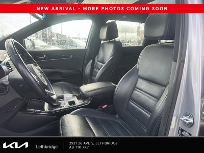 2017 Kia Sorento SX — photo 8