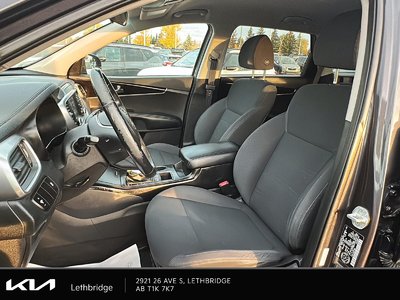 2019 Kia Sorento LX — photo 8
