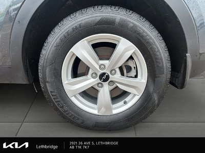 2024 Kia Sorento LX — photo 7