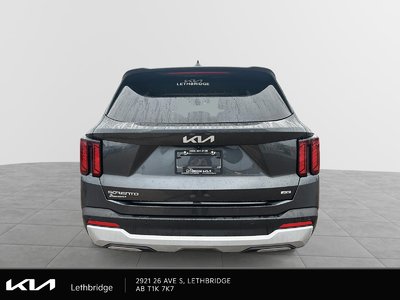 2024 Kia Sorento LX — photo 3