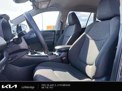 2023 Toyota RAV4 LE — photo 8