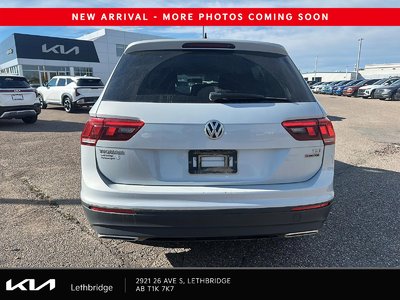 2018 Volkswagen Tiguan Trendline — photo 3