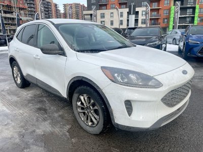 Ford Escape  2022 à Laval, Québec