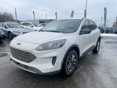 Ford Escape  2022 à Laval, Québec