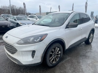 Ford Escape  2022 à Laval, Québec