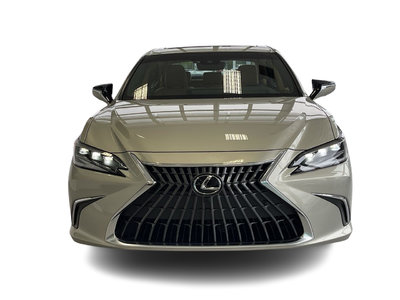 2023 Lexus ES HYBRID in Laval, Quebec