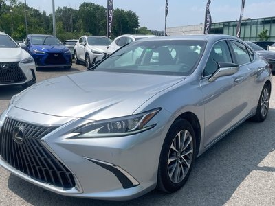 2023 Lexus ES350 in Laval, Quebec