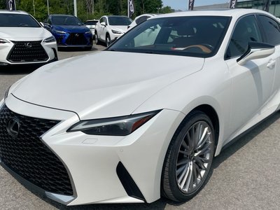 2021 Lexus IS 300 in Laval, Quebec