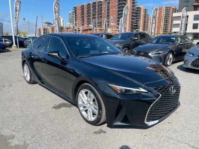 Lexus IS 300  2021 à Laval, Québec
