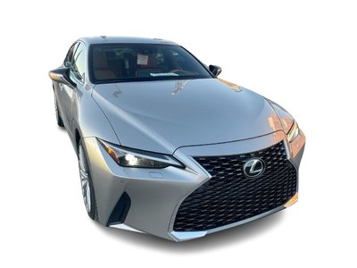 Lexus IS 300  2022 à Laval, Québec
