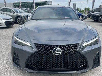 Lexus IS 300  2023 à Laval, Québec