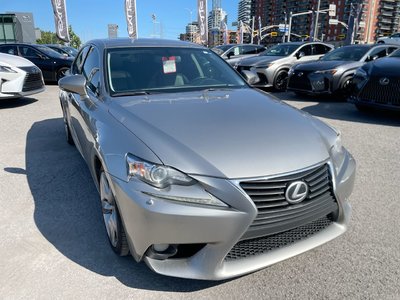 Lexus IS 350  2014 à Laval, Québec