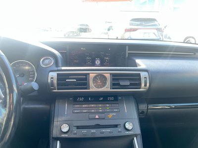 Lexus IS 350  2015 à Laval, Québec