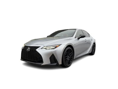 Lexus IS  2022 à Laval, Québec