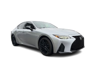 Lexus IS  2022 à Laval, Québec