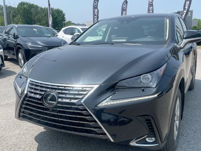 Lexus NX 300  2021 à Laval, Québec