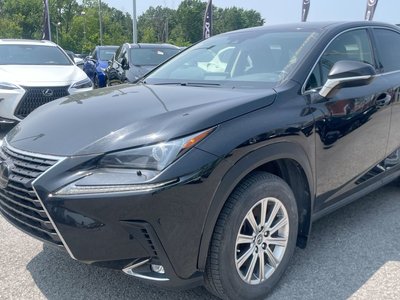 Lexus NX 300  2021 à Laval, Québec