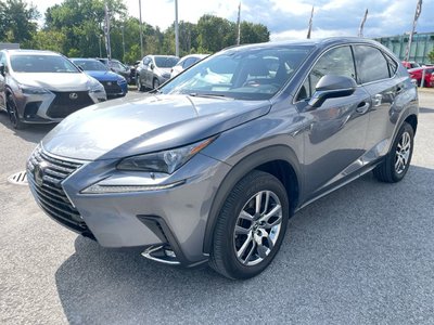 Lexus NX 300  2021 à Laval, Québec