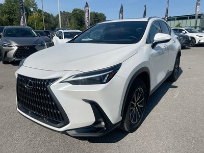 Lexus NX 450h+  2022 à Laval, Québec