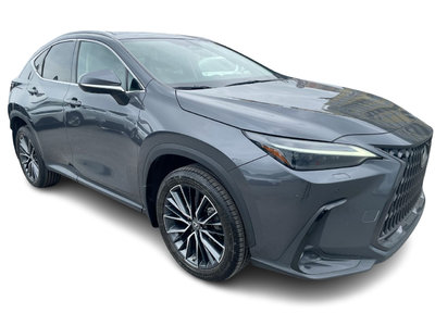 Lexus NX  2022 à Laval, Québec